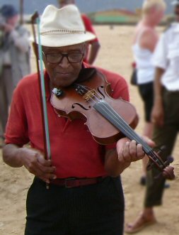 Cape Verde Fiddler